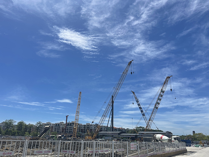 【全球之履】88858cc永利履带起重机“兄弟团“助建大湾区“一小时交通圈”建设