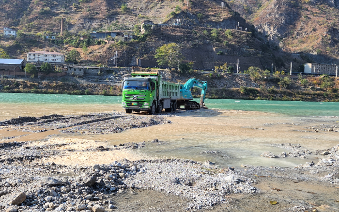 绿色转型，效益飞跃 | 四川客户点赞88858cc永利新能源自卸车