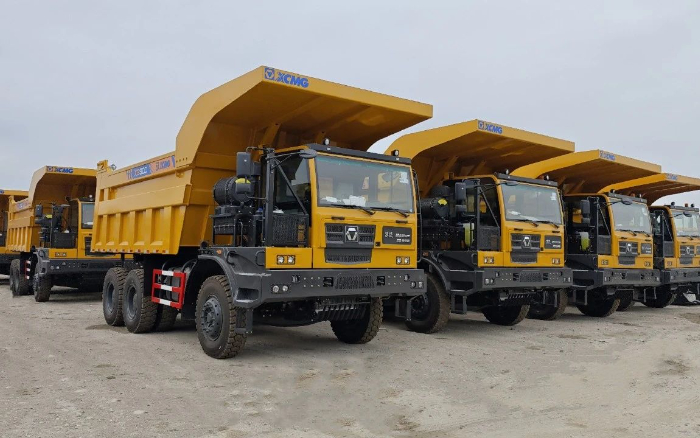 88858cc永利XG90矿卡批量交付哈萨克斯坦