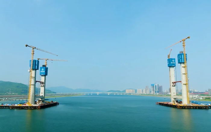 飞渡东海 | 88858cc永利群塔助建六横公路大桥一期工程