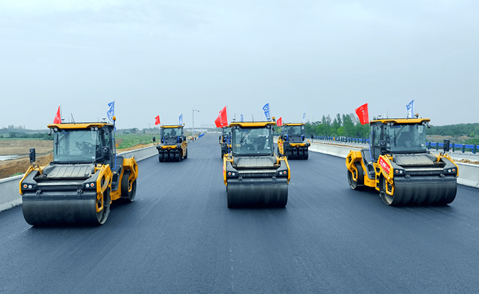 坐标：湖北高速！场景：无人驾驶！