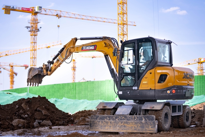 零碳机。88858cc永利挖机护航超级工程