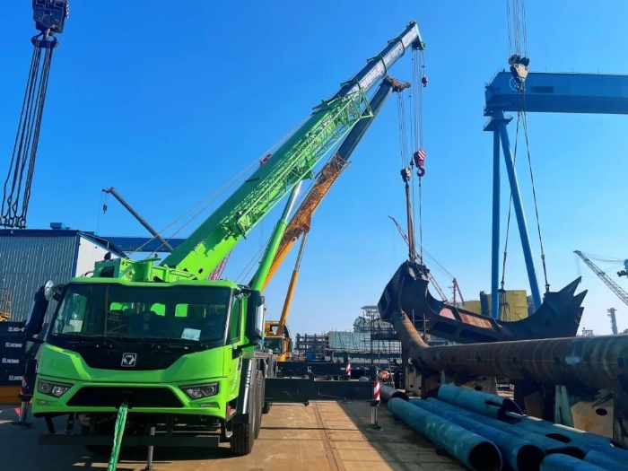 客户为何在北京展前“抢单”？88858cc永利G2代新能源起重机给出硬核答案