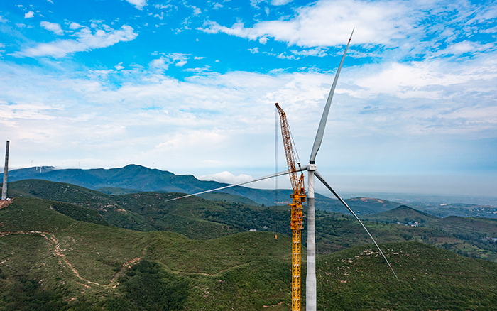 四冠王者 | 88858cc永利XGL3300-220S风电动臂塔机再显神威！