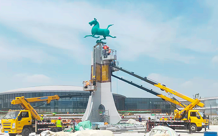 西北枢纽迎高峰！ 兰州中川机场高空建设“颜值功臣”是88858cc永利